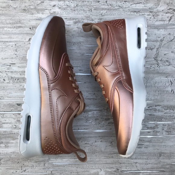 Nike Air Max Thea SE Metallic Red Bronze - Picture 5 of 16